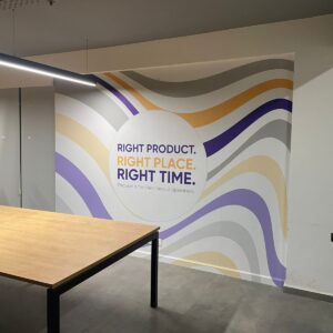 wallpaper printing and pasting